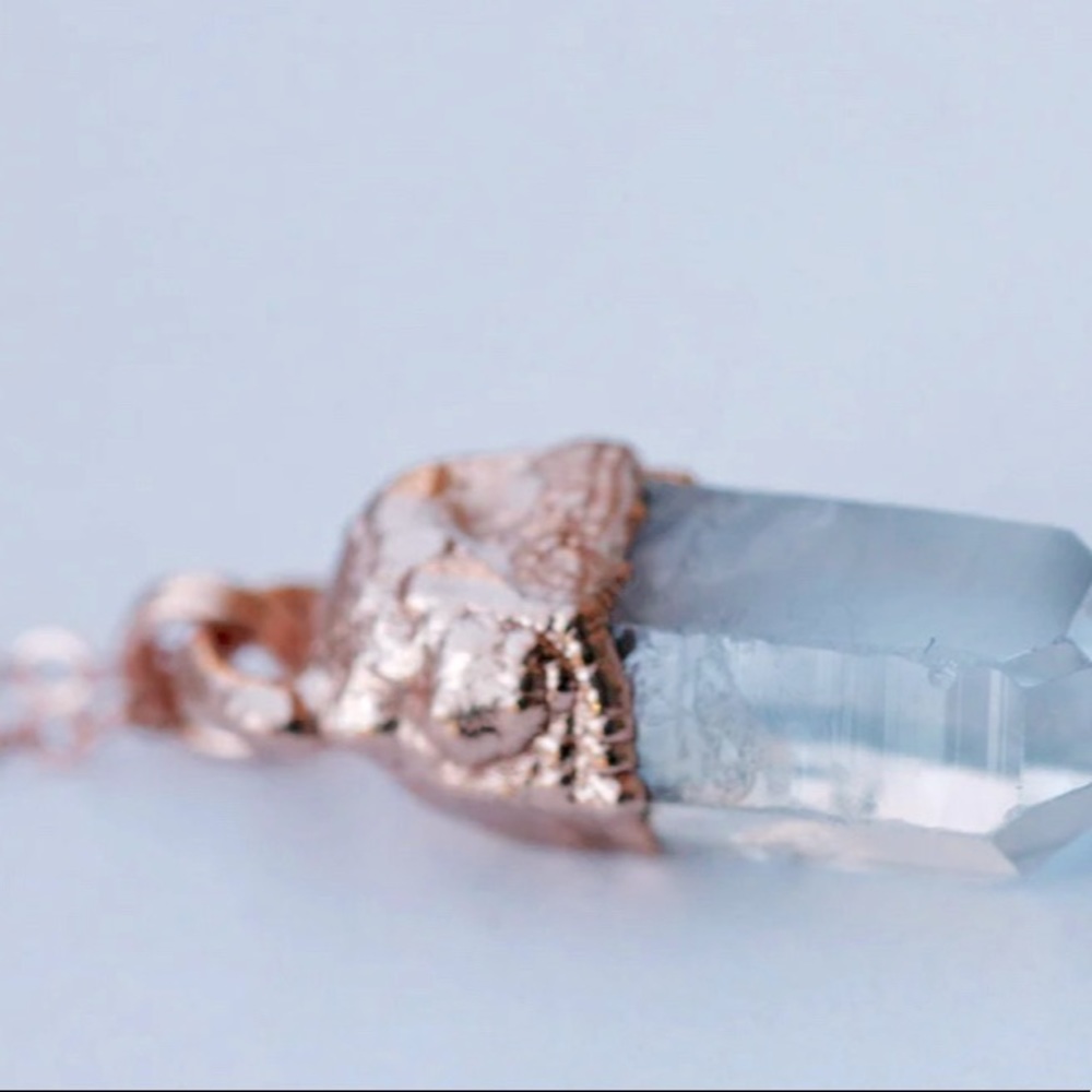 Little sycamore necklace